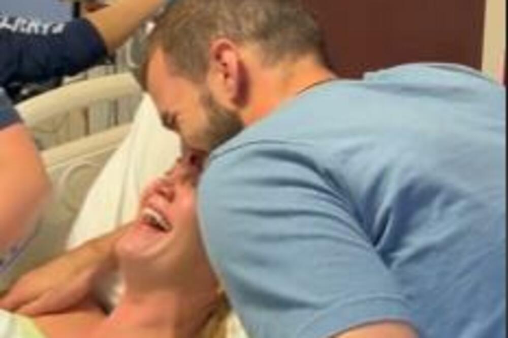 ANĐELU SU SVEKAR I SVEKRVA TRUDNU IZBACILI NA ULICU KAO PS, A MUŽ DOKRAJČIO KAD JE TRAŽIO OVO OD NJE: Šlogirala se