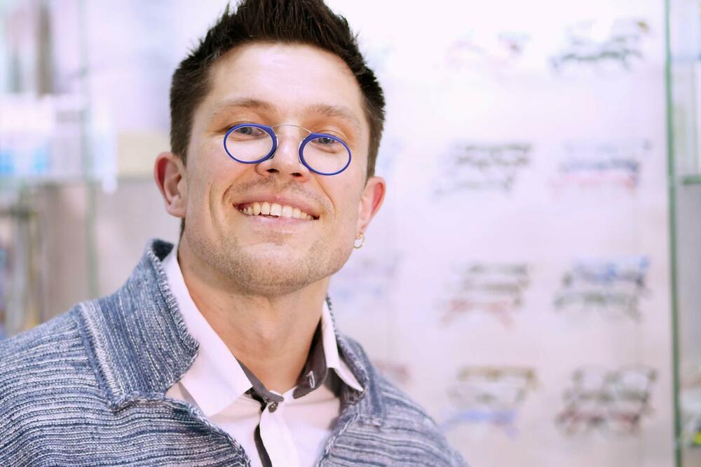 TRAŽITE NAOČARE ZA VID KOJE NEĆETE IZGUBITI: Sa ovim ultra tankim bićete sigurni da su uvek uz vas!