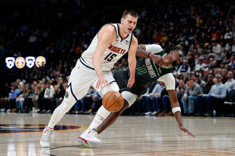 NIKOLA JOKIĆ NAJBOLJI ASISTENT U ISTORIJI DENVERA! Srbin rekord začinio novim, 90. tripl-dablom u NBA (VIDEO)