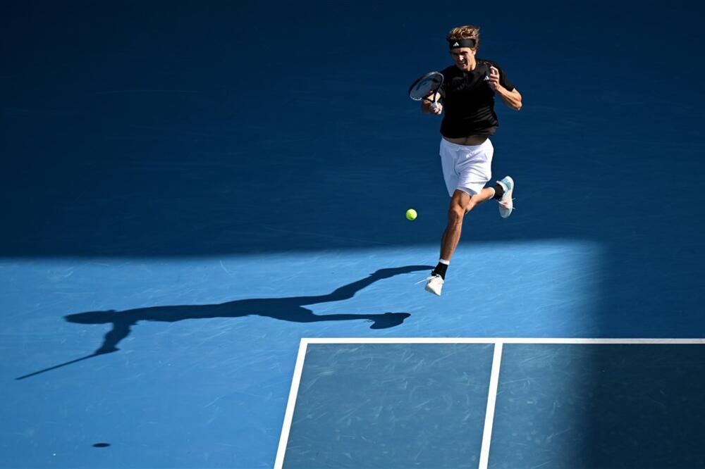 SEČA FAVORITA! Ispali Zverev i Fric - Novaku se čisti put (VIDEO)