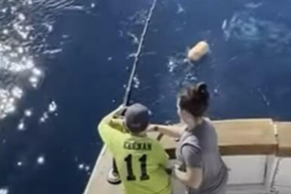 MARKO JE PECAO, A ONDA GA JE GRDOSIJA ODVUKLA U DUBINU: Izgovorio je TRI REČI i nikada ga više nisu videli