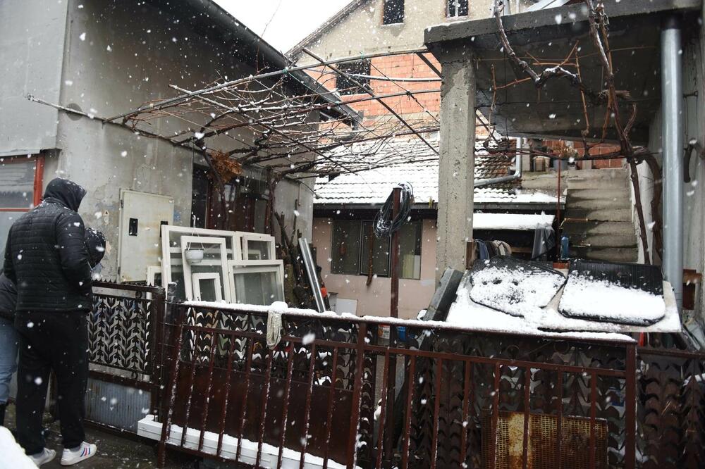 INTENZIVNO SE TRAGA ZA MAJKOM KOJA JE OSTAVILA BEBU U ZAMRZIVAČU: Suprug odbegle još U ŠOKU, čeka se DNK analiza