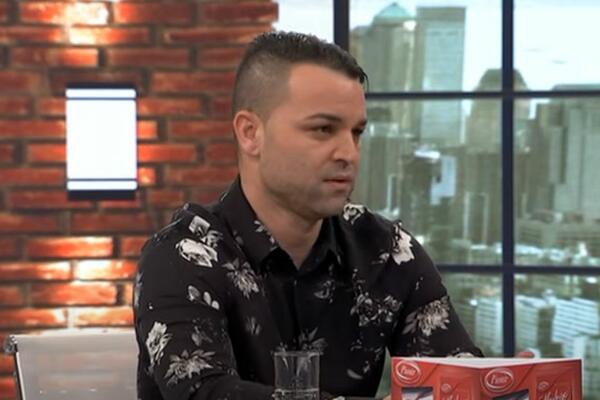 "DA SPREMIŠ CELU KASU ILI ŽIV NEĆEŠ IZAĆI": Našeg pevača jurili REKETAŠI! Nije znao da li će moći da HODA