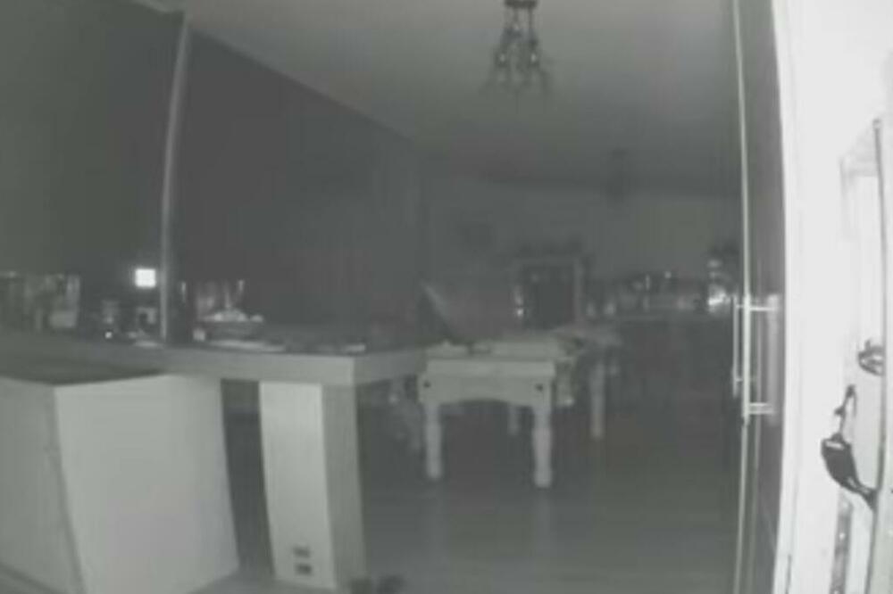 ZBOG SNIMKA DUHA NA KAMERI, ZAKLECAĆE VAM KOLENA: Uhvatili su ga, a onda su objavili njegov DETALJAN OPIS (VIDEO)