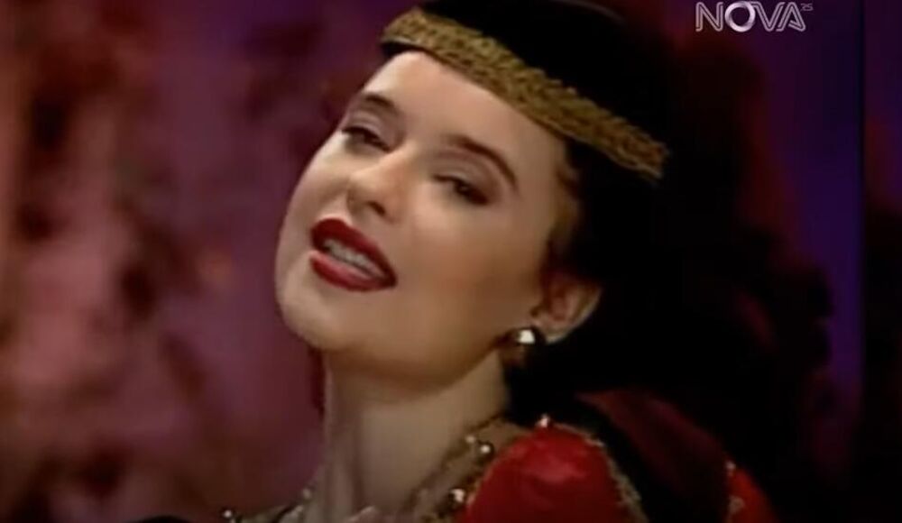 Danas se bavi vokalnom produkcijom i radi u muzičkim studijima zajedno sa pevačima