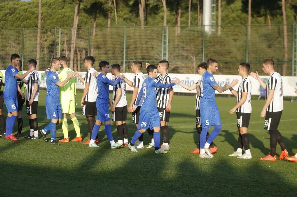 OTKRIVAMO! Poznato stanje povrede fudbalera Partizana (FOTO)