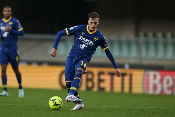 IVAN ILIĆ NAPUŠTA VERONU! Poznati detalji transfera (FOTO)