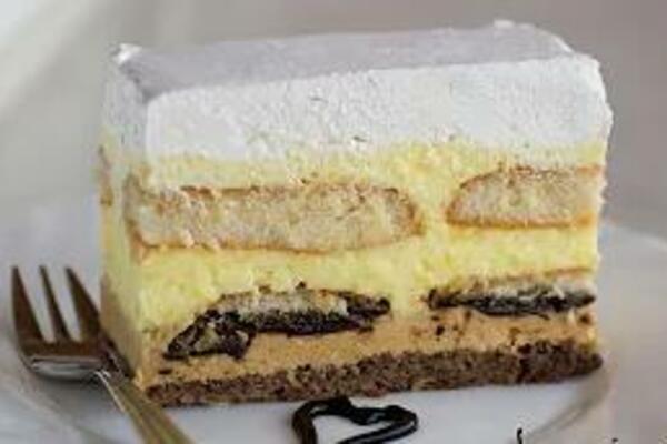 NEPEČENA BINGO TORTA JE NAJBOLJE ŠTO JE NEKO SMISLIO: Samo IME govori koliko je BOGATA, SRBI će odlepiti na RECEPT