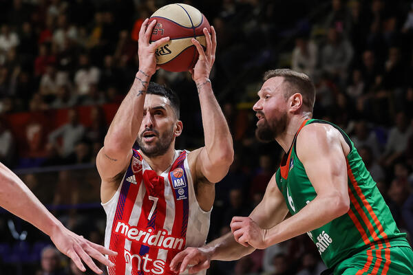 ZVEZDA PREŽIVELA CEDEVITU I RASPOLOŽENOG FERELA! Kampaco ponovo delio lekcije, STOTKA crveno-belih u Pioniru!