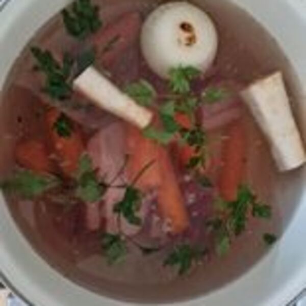 BOLJE DA JE BACITE AKO PREKUVATE! Koliko dugo se kuva domaća supa NIJE VIŠE TAJNA - evo kako da bude kao BAKINA