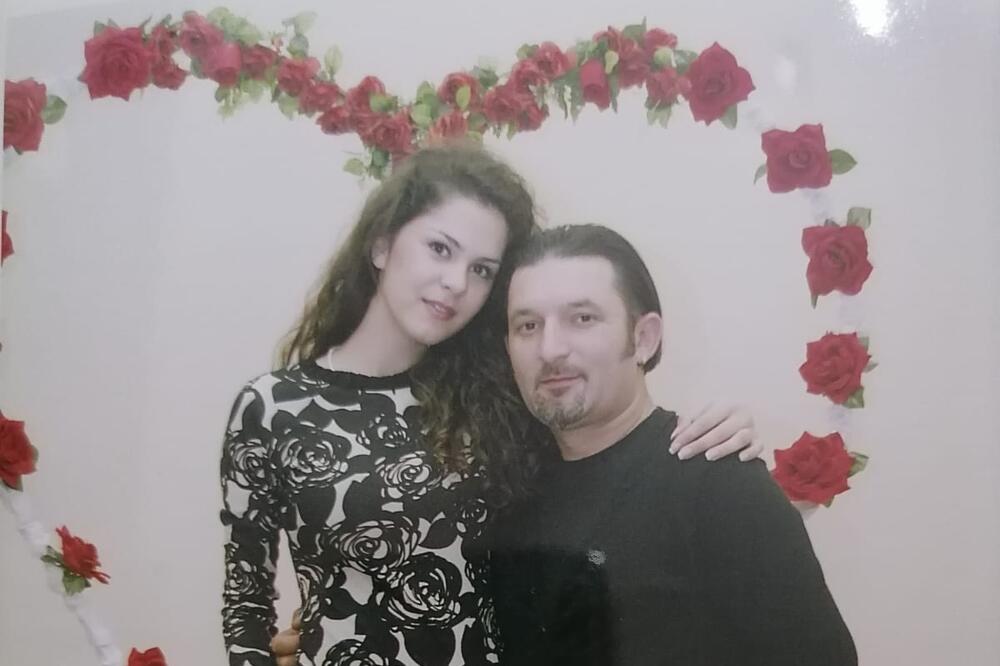 GLUMICU OBOŽAVATE I GLEDATE SVAKI DAN, A NISTE ZNALI KAKO JE PRE IZGLEDALA: Espreso došao do FOTKE, znate ko je?