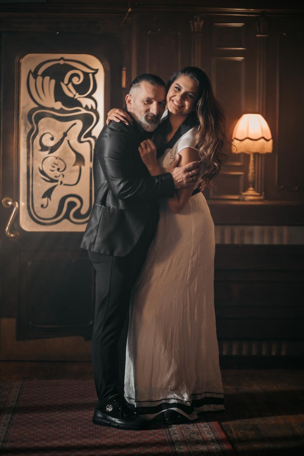 Luka Raco i Milica glume u jednom od spotova ovog pevača i Kudra i Tomaševićeva se znaju godinama unazad.