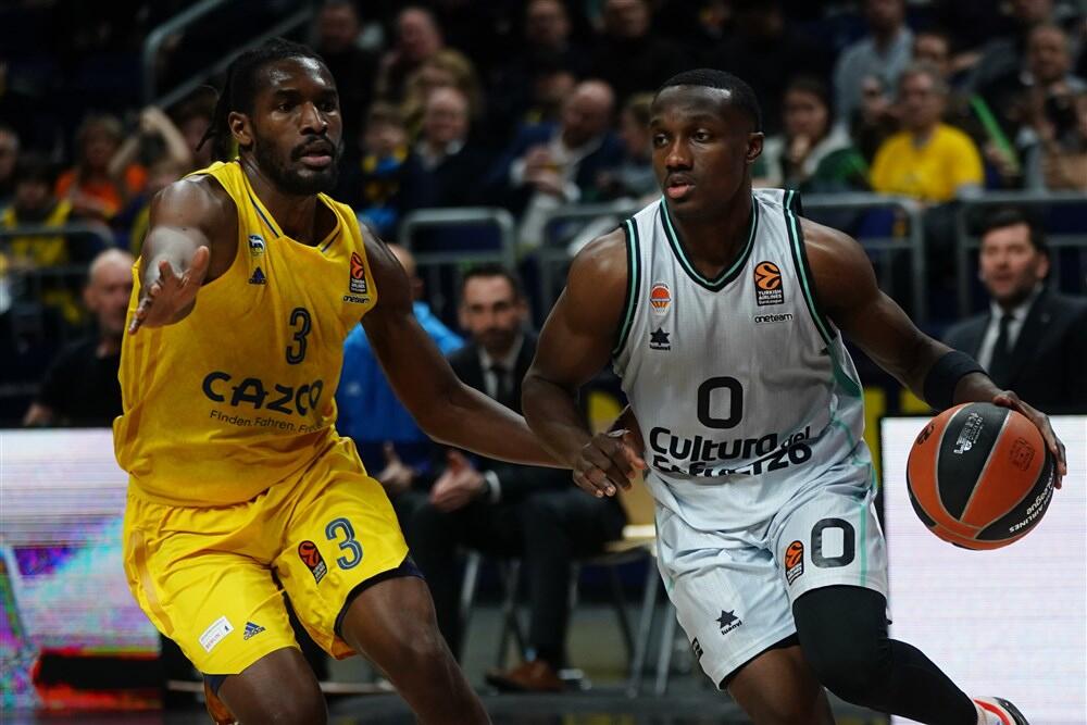 Detalj sa utakmice Albe i Valensije u Berlinu