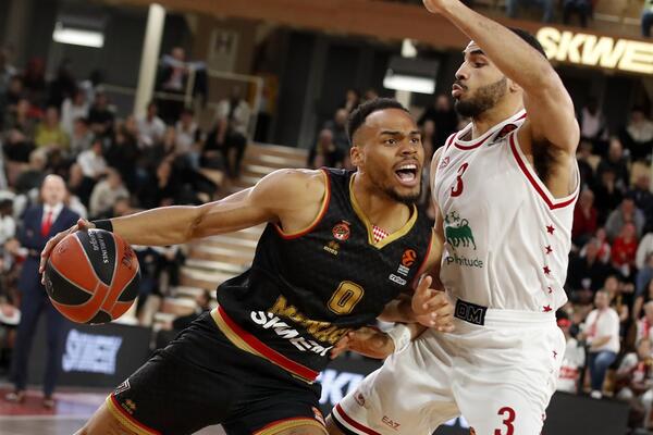 OBRADOVIĆEV MONAKO DAO 101 POEN OLIMPIJI! Nando de Kolo "ubio" svoj Fener za trijumf Asvela (VIDEO/FOTO)