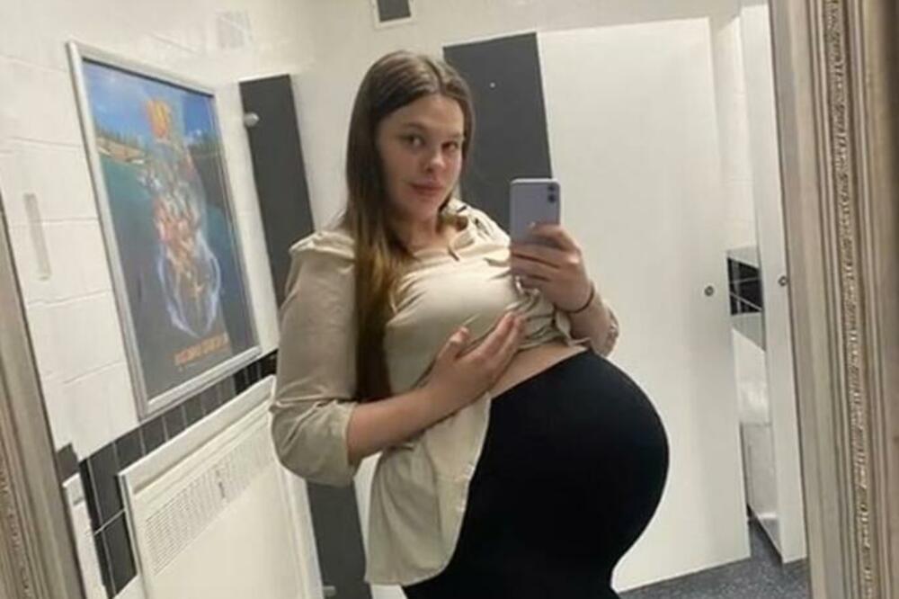 FIT MAME BLAGO VAMA, ALI OVO JE REALNOST: Kako izgleda žensko telo 3 dana PRE i 3 nedelje POSLE porođaja (FOTO)