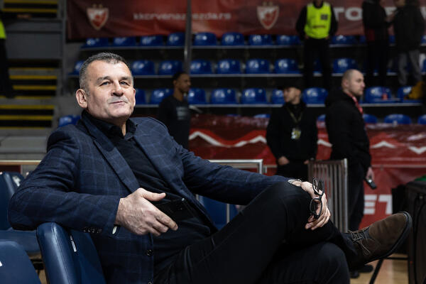 SAVIĆ PORUČIO: Real nije tim iz predgrađa, ljudi su poludeli!