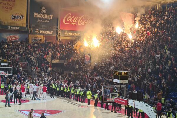 "DELIJE" VREĐALE OBRADOVIĆA, A "GROBARI" IVANOVIĆA: Treneri Partizana i Zvezde im IDENTIČNO odgovorili!