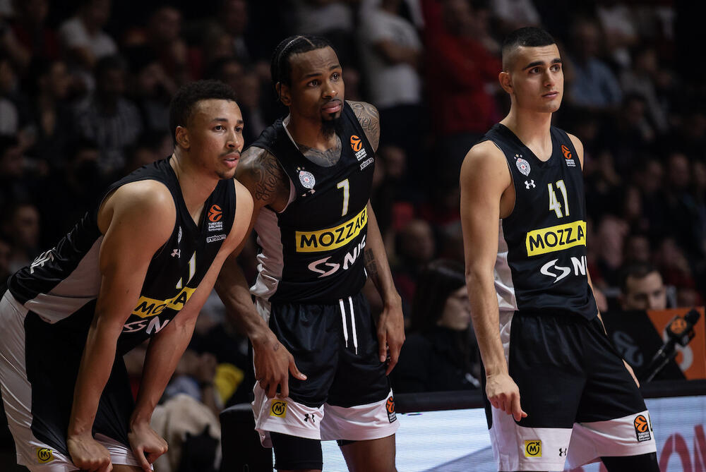 Dante Egzum, Kevin Panter, Jam Madar