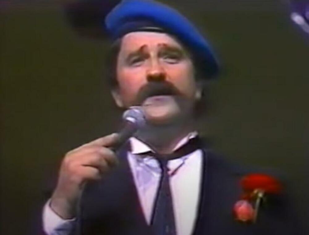 Pevač Hašim Hučuk Hoki