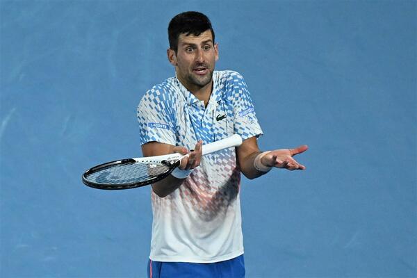 AMERIKANAC MISLI DA JE ĐOKOVIĆ PRIVILEGOVAN: "Kako će to njega pustiti, a ostale neće? NEMA SMISLA!"