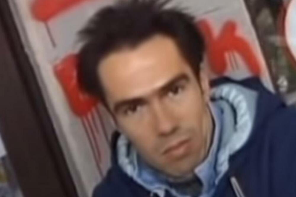 DA LI PREPOZNAJETE GLUMCA SA FOTOGRAFIJE? Poroci mu stali na PUT USPEHA i rođena MAJKA ga se STIDELA