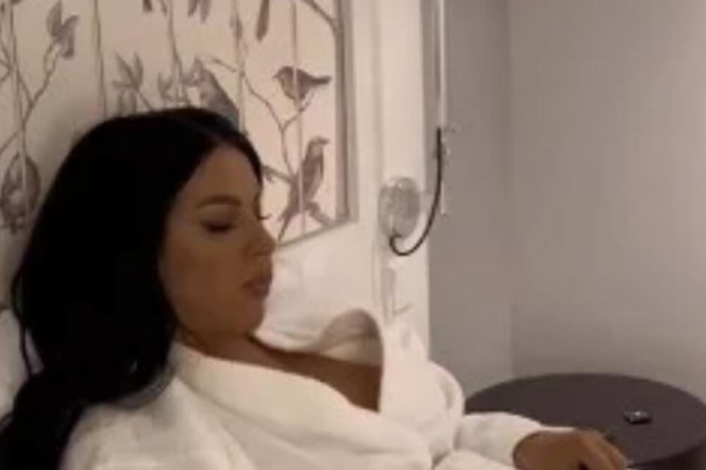 SEKA ALEKSIĆ OTIŠLA U HOTEL PA LEGLA, A ONDA SU KRENULI DA JE SNIMAJU: Pružila sebi NEVIĐENI UŽITAK, zna da ŽIVI