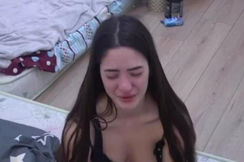 Ništa od pobede? Anđela Đuričić napustila Elitu!