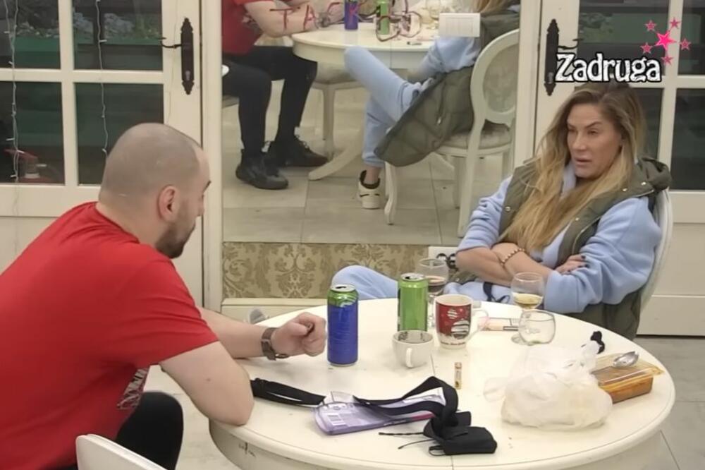 ANA SE TOTALNO SLOMILA TOKOM RAZGOVORA SA ZVEZDANOM! Slavnić PRIZNAO šta je uradio pre RIJALITIJA