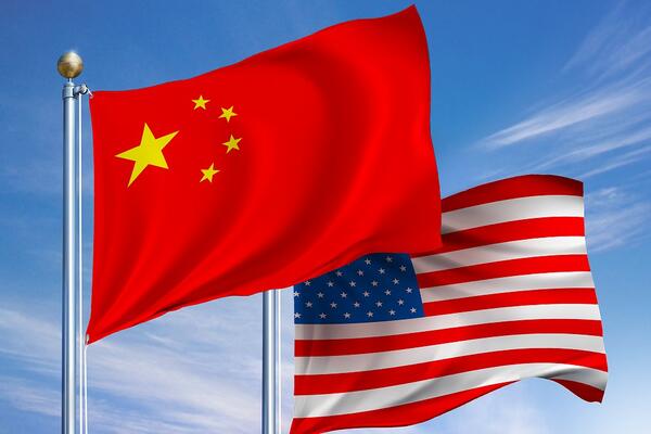 Kina poziva SAD da se sastanu na pola puta