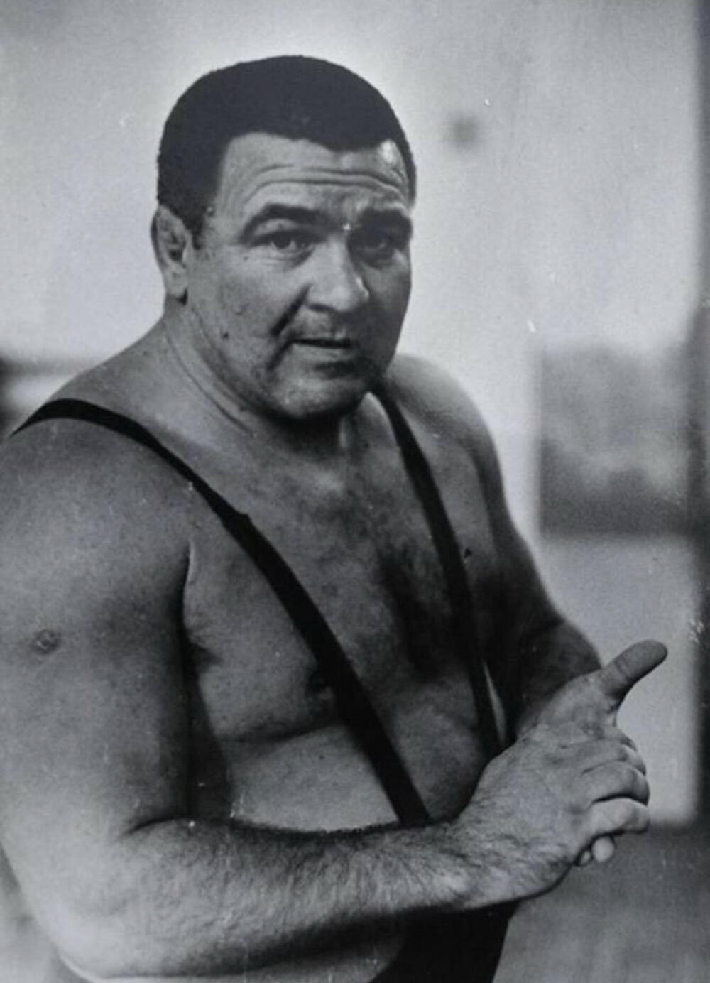 U svojoj blistavoj karijeri osvojio je mnogo trofeja i medalja, a kako mnogi govore i danas on je legenda rvačkog sporta uopšte. 