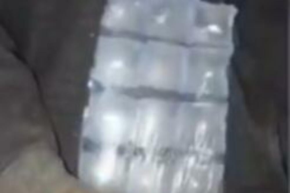 ŽENA OTKRILA DA CEO ŽIVOT POGREŠNO KORISTIMO KESE ZA LED: Ljudi ostali U ŠOKU kada su videli kako je ISPRAVNO