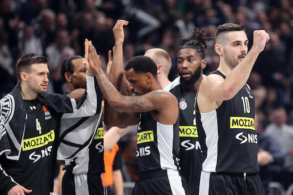 ZICER ZA OSTANAK U TOP 8: Evo gde gledati TV prenos utakmice Partizan - Alba!