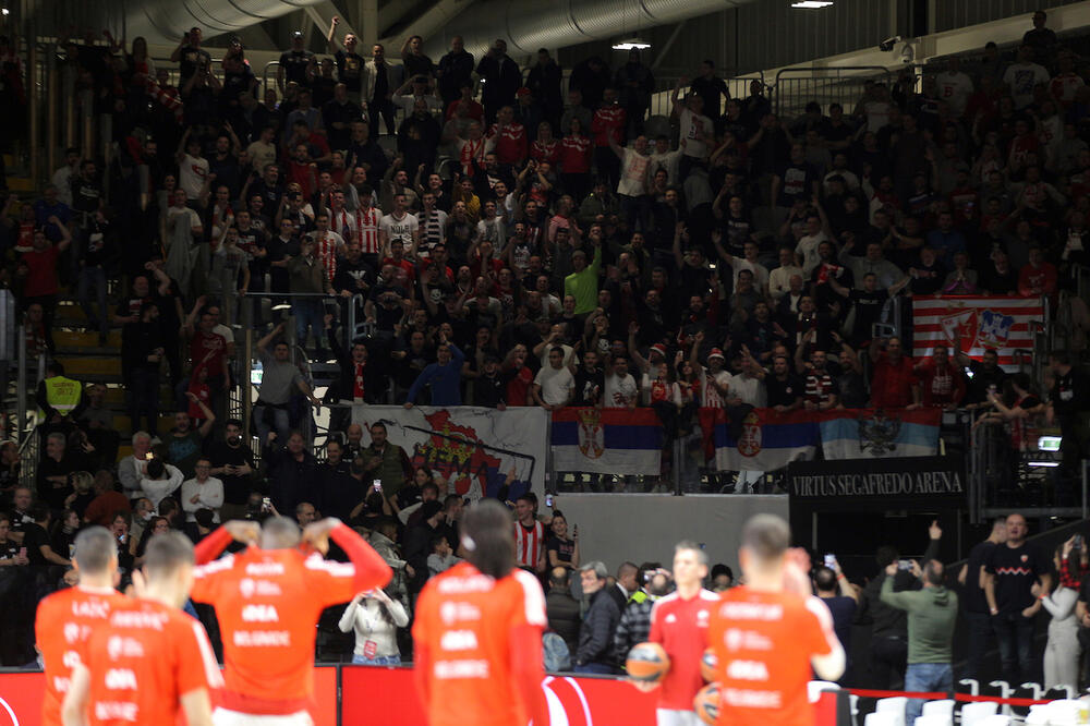 NAVIJAČI ZVEZDE PREŽIVELI MASAKR! Ultrasi Rome ih napali palicama, kaiševima, pa čak i čekićima