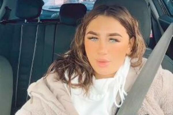 DO 18. GODINE RODILA JE TROJE DECE: Ovu mladu mamu svi OSUĐUJU zbog toga, a ona im ODGOVORILA! (VIDEO)