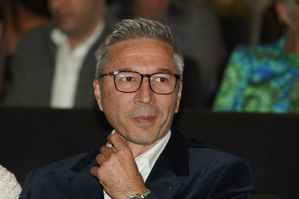 NACIJA OBOŽAVA DEKIJA PANTELIĆA, A SADA ĆE VIDETI I NJEGOVU ĆERKU LANU: Pametna i lepa, devojka vredna DIVLJENJA