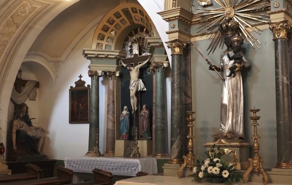 Apatin, Crna bogorodica