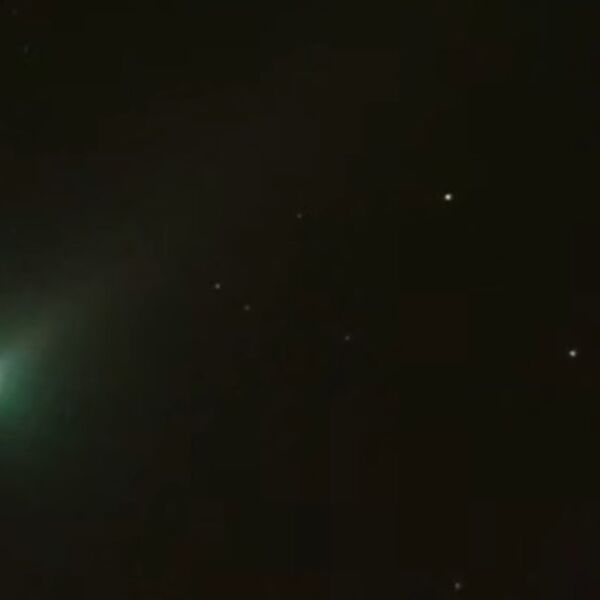 STIŽE NAM KOMETA LEMON, NIKAD BLIŽA NIJE BILA ZEMLJI! Moći će da se vidi sve do 2. novembra, evo kako