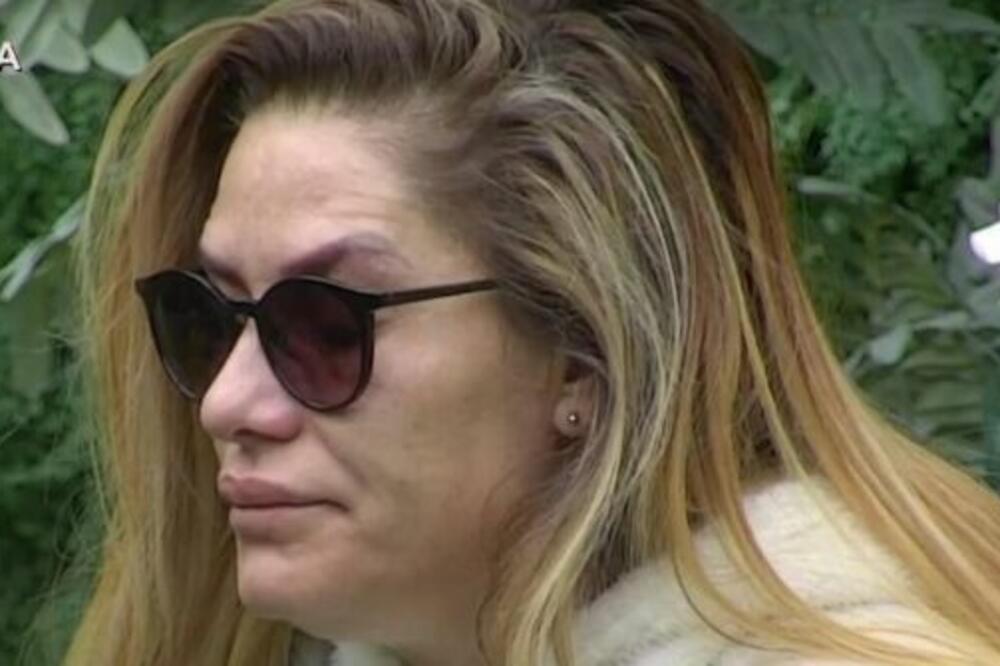 ANA OTKRILA KAKO SE OSEĆA NAKON RAZGOVORA SA ZVEZDANOM PA OPLELA PO ANĐELI: Evo da li će DOĆI DO POMIRENJA