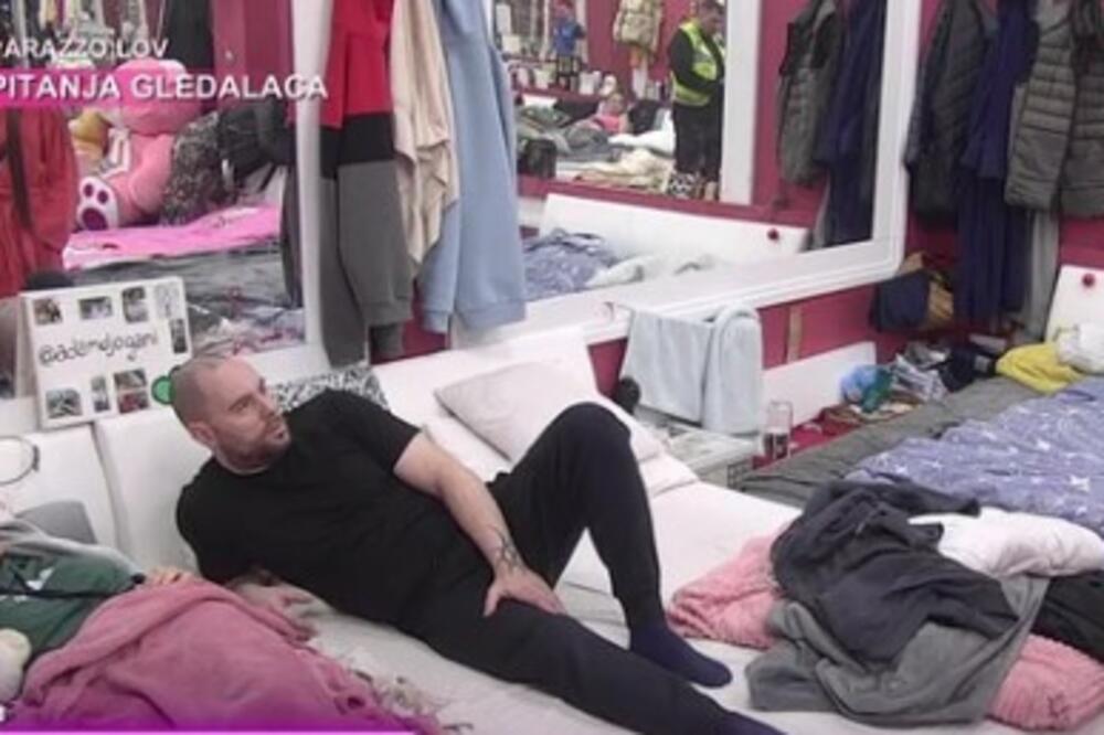 OVO SE NIKADA NIJE DESILO NA TELEVIZIJI DO SAD: Anđela prišla dok su LEŽALI ANA I ZVEZDAN, a onda se desio ŠOK