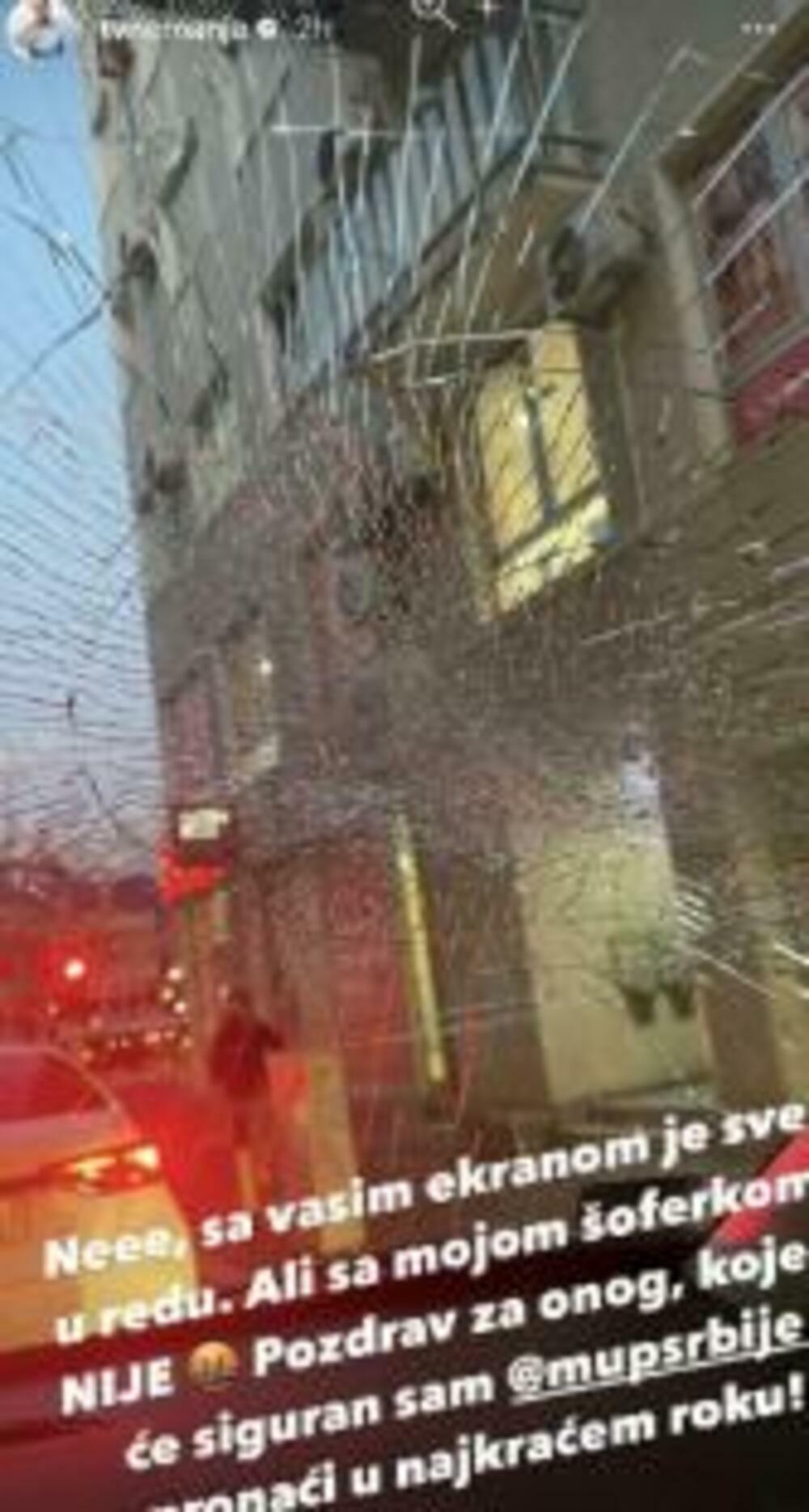 Voditelju uništili automobil