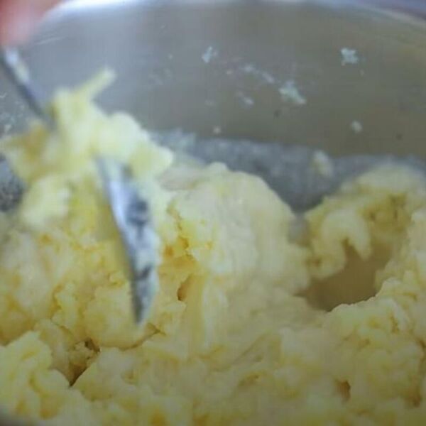 Ješćete ga i kada prođe post! Recept za posni pire bez mleka i ulja, a za kremast ukus caka je u ovom sastojku