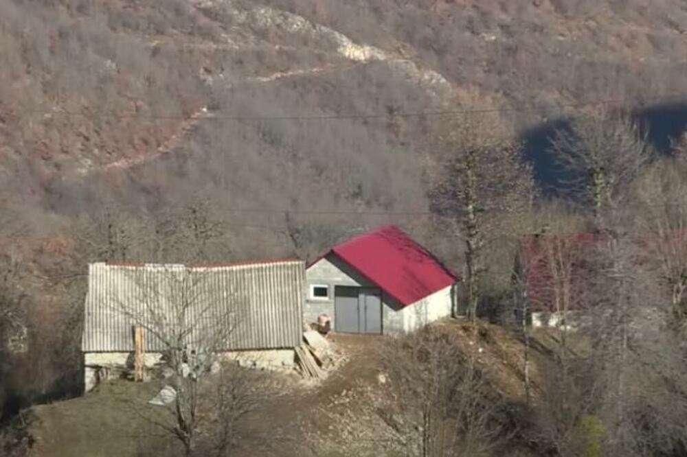 MARA POMUZE 130 OVACA DNEVNO: Ona i Milun žive na na PLANINČINI, priča o njima ne ostavlja RAVNODUŠNIM (VIDEO)