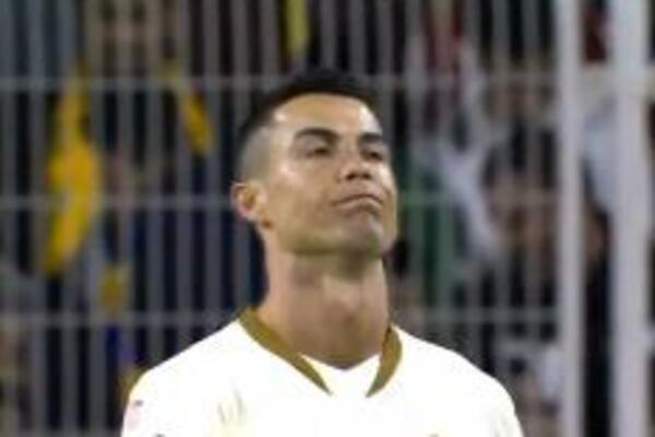 RONALDO SE OPET ISPROMAŠIVAO, NAVIJAČI MU SE SMEJALI: Probio led sa penala, u nadoknadi (VIDEO)