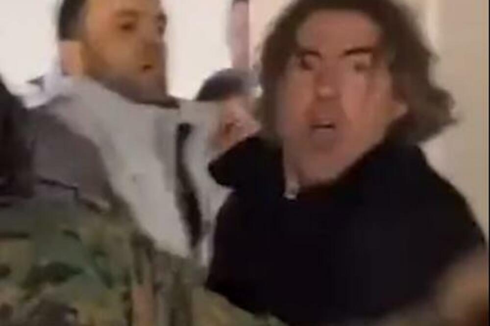 OVAJ ČOVEK JE SKROZ FLIPNUO: Bivši trener Zvezde izazvao žestoku tuču, reagovala VOJSKA! (VIDEO)