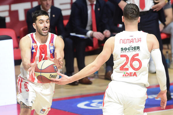 CRVENA ZVEZDA ISKALILA BES NA IGOKEI! Stotka raspucanih crveno-belih, Nedović i Kampaco BRILJIRALI