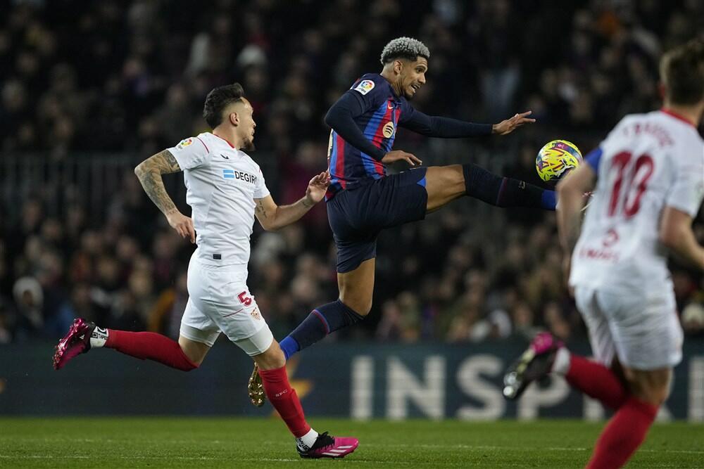 FK Barselona, FK Sevilja, LaLiga