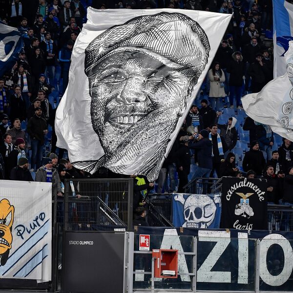 AKCIJA "DELIJA" UDRUŽILA NAVIJAČE LACIJA I ROME: "Ako se zastava pojavi na Jugu, nastaće građanski rat!"