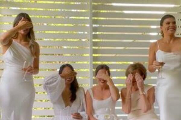 MLADA PLATILA VENČANICU 4.000 EVRA: Ovome se nije nadala, sada je na udaru KRITIKA! (VIDEO)