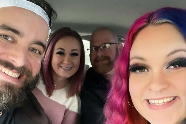 DECA IMAJU 2 MAME, A KO JE TATA NEBITNO JE: Četvorka živi HARMONIČNO, a ko je pravi otac saznaće POD 1 USLOVOM !