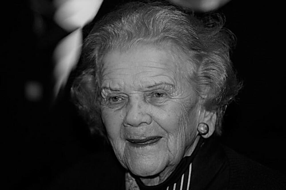 PREMINULA BRANKA VESELINOVIĆ, TUGA DO NEBA